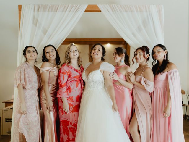 La boda de Roberto  y Ariana  en Xochitepec, Morelos 27