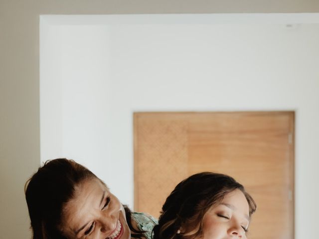 La boda de Roberto  y Ariana  en Xochitepec, Morelos 58