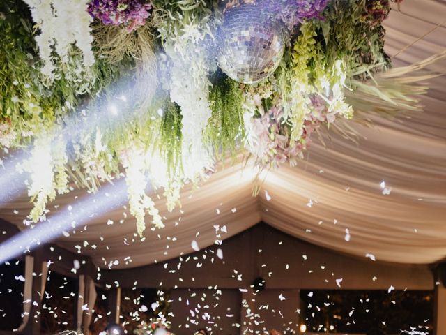 La boda de Roberto  y Ariana  en Xochitepec, Morelos 95