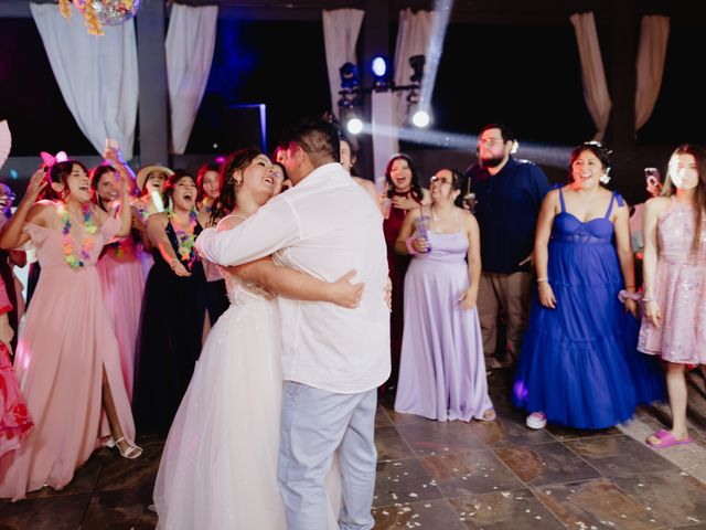 La boda de Roberto  y Ariana  en Xochitepec, Morelos 108
