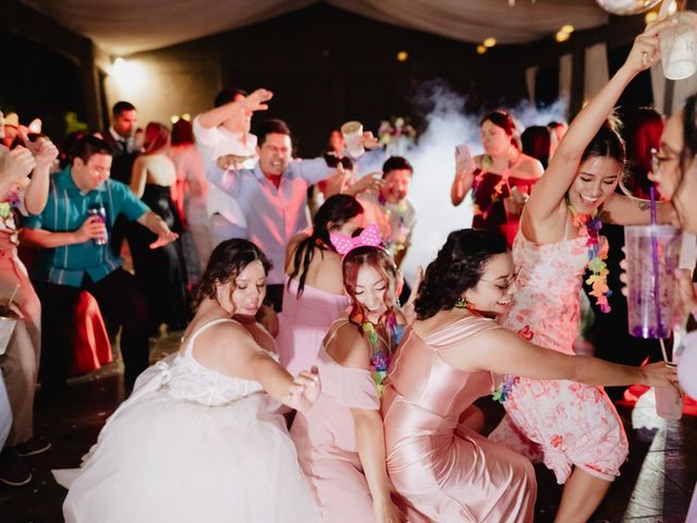 La boda de Roberto  y Ariana  en Xochitepec, Morelos 113