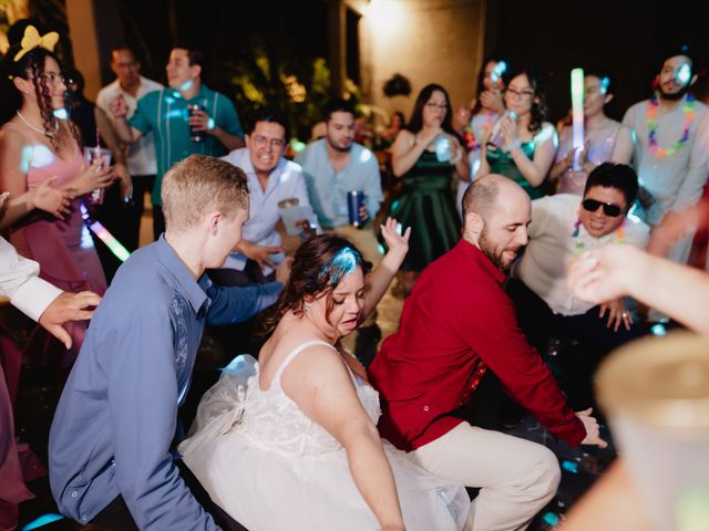 La boda de Roberto  y Ariana  en Xochitepec, Morelos 125