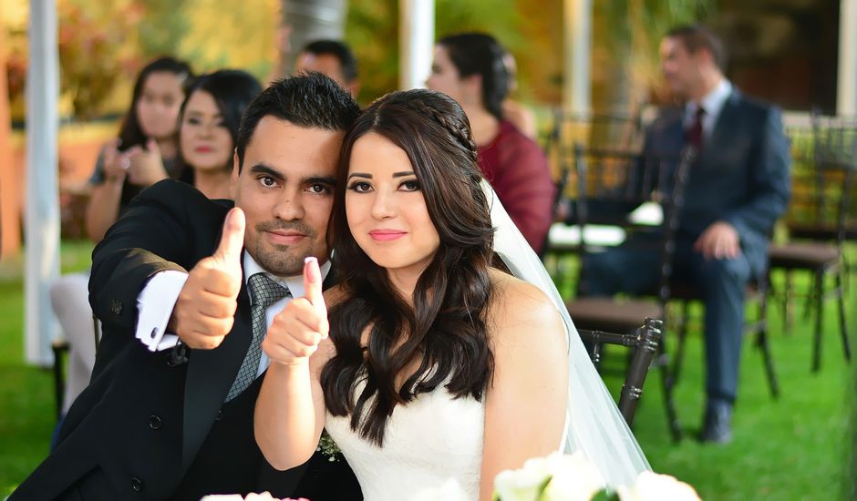 La boda de Christian y LLuvia en Zapopan, Jalisco