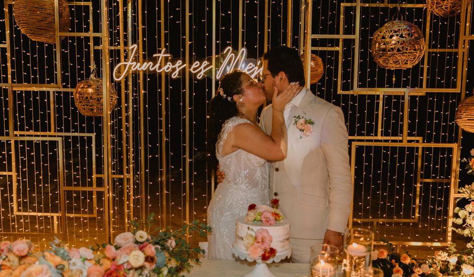 La boda de Juan José y Carolina en Huatulco, Oaxaca