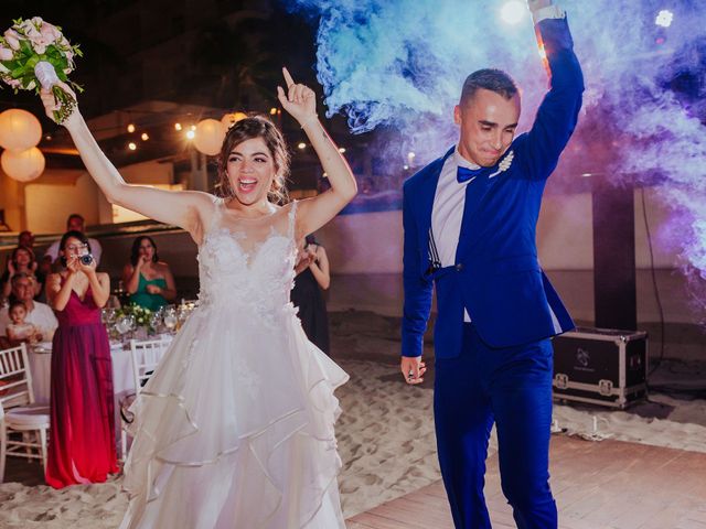 La boda de Omar  y Diana en Nuevo Vallarta, Nayarit 41