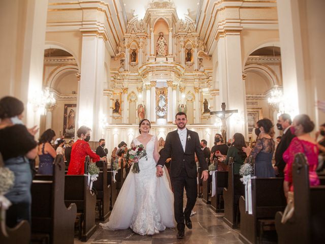 La boda de Lombardo y Edith en Hermosillo, Sonora 64