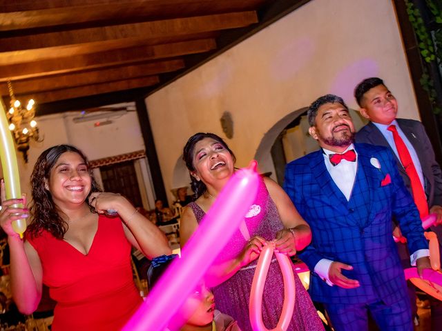 La boda de Luis  y Karla  en Iztapalapa, Ciudad de México 13