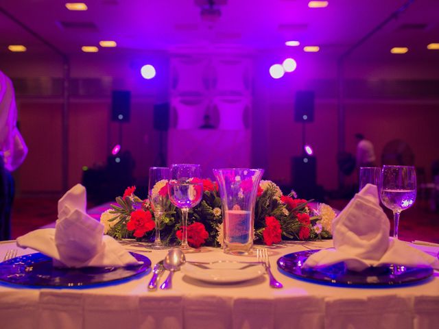 La boda de Albert y Veronica en Ixtapa Zihuatanejo, Guerrero 17