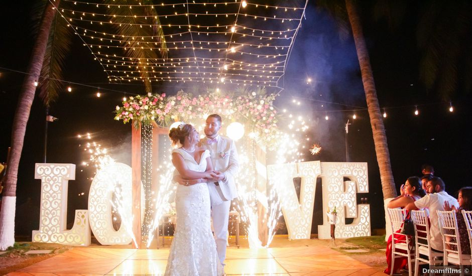 La boda de Misael y Concepción en Ixtapa Zihuatanejo, Guerrero