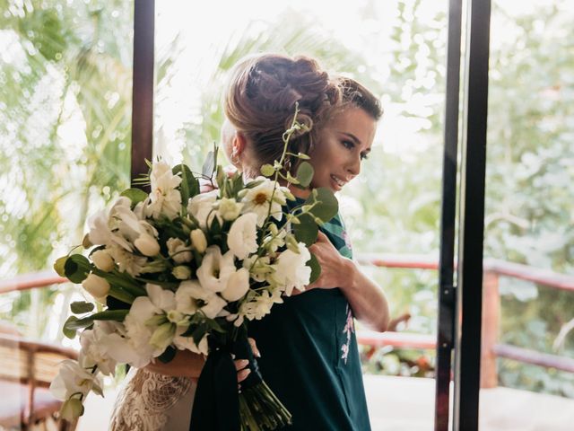 La boda de Robert y Elizabeth en Huatulco, Oaxaca 29