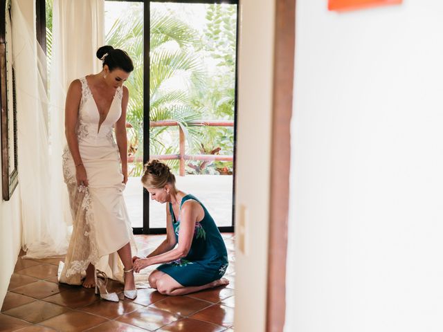 La boda de Robert y Elizabeth en Huatulco, Oaxaca 30
