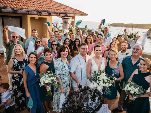 La boda de Robert y Elizabeth en Huatulco, Oaxaca 75
