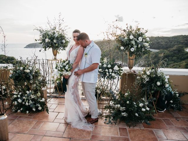 La boda de Robert y Elizabeth en Huatulco, Oaxaca 86