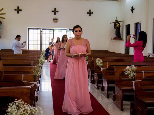 La boda de Luis y Gretel  en Mérida, Yucatán 32