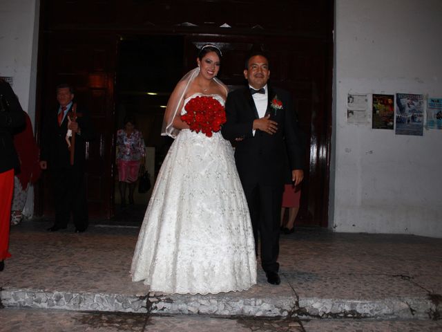 La boda de Luis Antonio y Melina en Ecatepec, Estado México 12