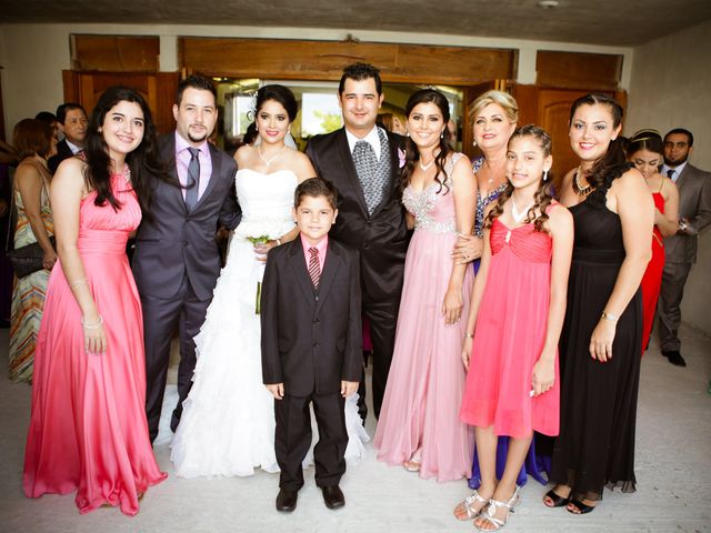 La boda de César y Ilse en Tampico, Tamaulipas 4