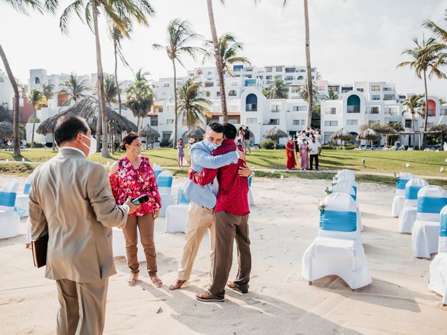 La boda de Juan y Perla en Huatulco, Oaxaca 35