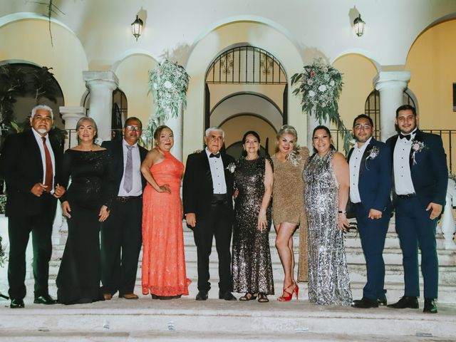 La boda de Manuel y Lolita en Mérida, Yucatán 33