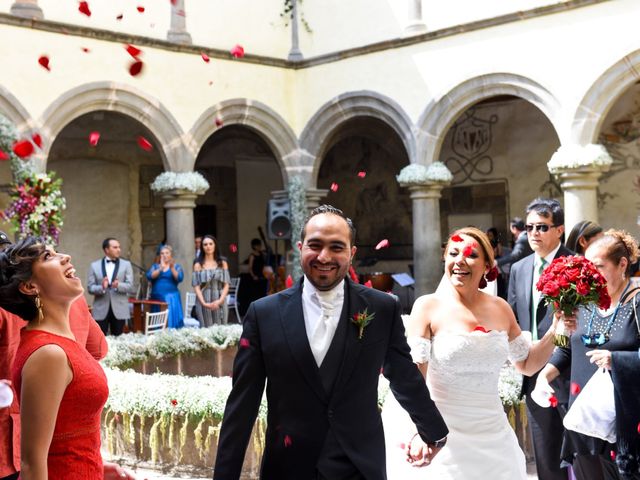 La boda de Claudio y Amanda en San Andrés Cholula, Puebla 22