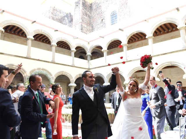 La boda de Claudio y Amanda en San Andrés Cholula, Puebla 23