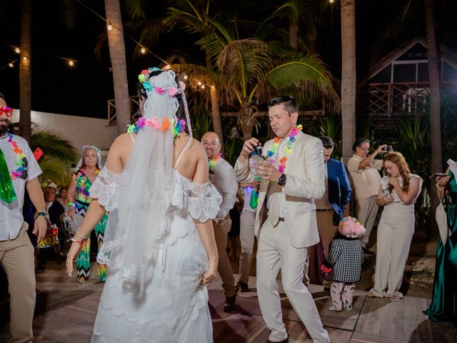 La boda de Andrei y Emily en Mazatlán, Sinaloa 19