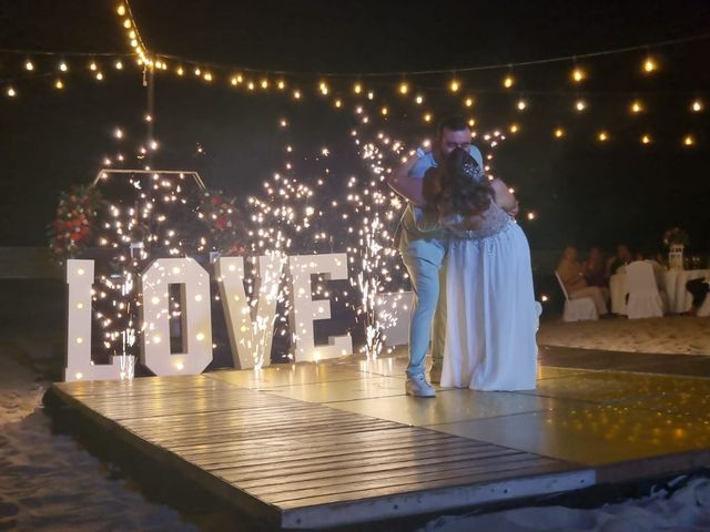 La boda de Francisco y Paola en Ixtapa Zihuatanejo, Guerrero 25