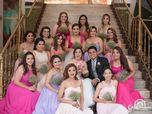 La boda de Oswaldo y Karelia en Hermosillo, Sonora 15