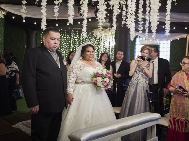 La boda de Alejandro y Montserrat en Apodaca, Nuevo León 25