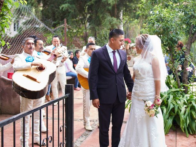 La boda de Fernando y Isabel en El Oro, Estado México 21
