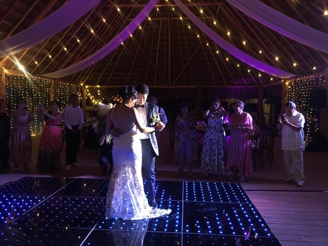 La boda de Camilo y Kelly  en Playa del Carmen, Quintana Roo 15