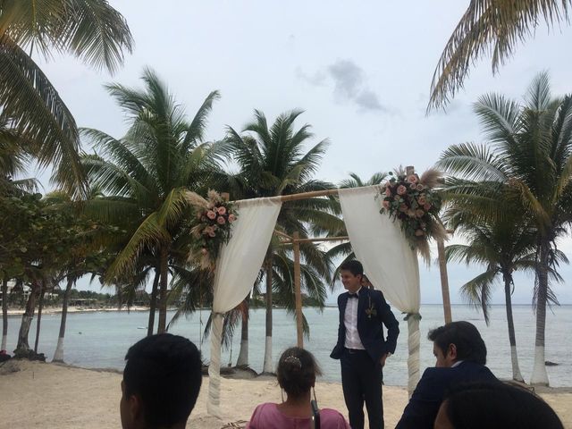 La boda de Camilo y Kelly  en Playa del Carmen, Quintana Roo 16