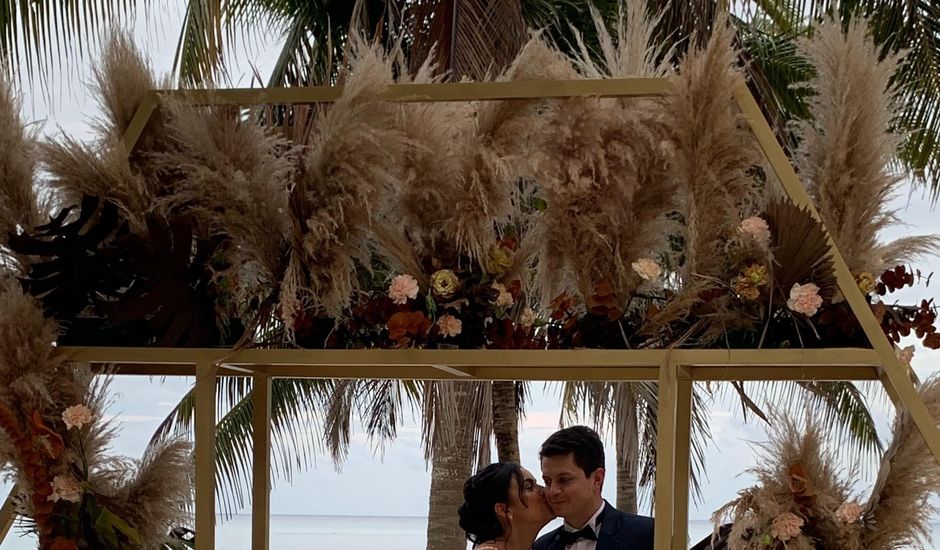 La boda de Camilo y Kelly  en Playa del Carmen, Quintana Roo