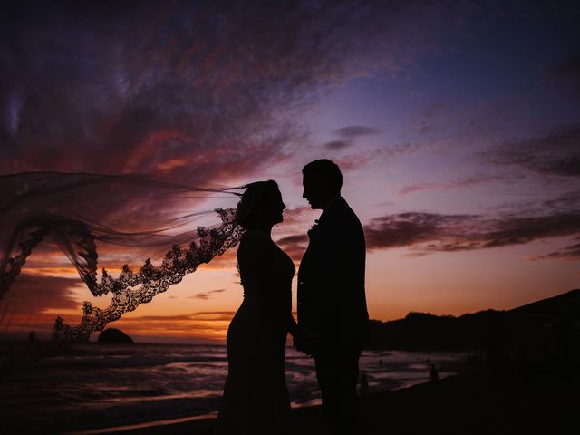 La boda de Lalo y Jozz en San Pedro Pochutla, Oaxaca 121