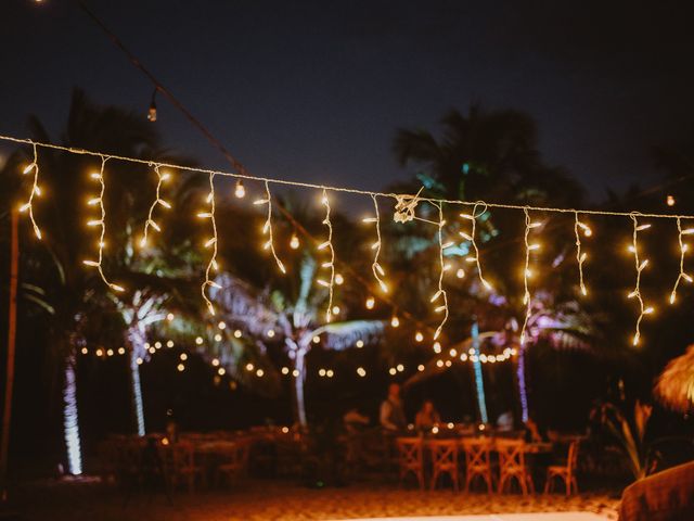 La boda de Lalo y Jozz en San Pedro Pochutla, Oaxaca 132