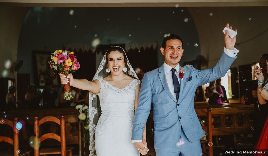 La boda de Lalo y Jozz en San Pedro Pochutla, Oaxaca