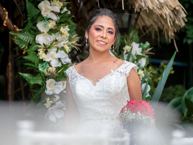 La boda de Javier y Adriana en Iztapalapa, Ciudad de México 1