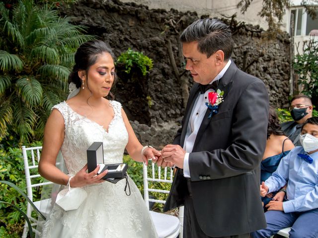 La boda de Javier y Adriana en Iztapalapa, Ciudad de México 26