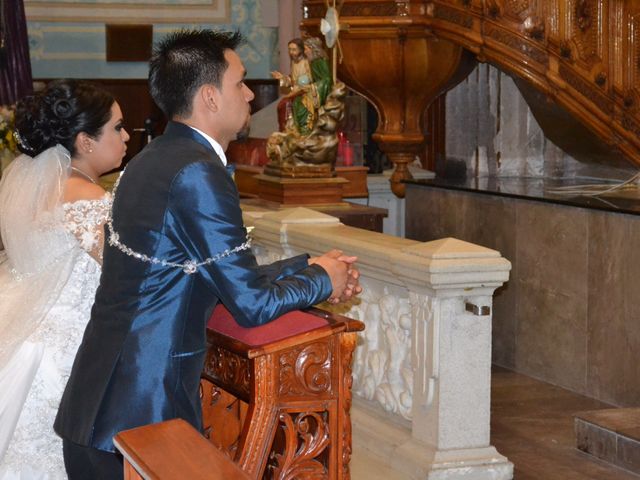 La boda de Manuel  y Lycsi en Aguascalientes, Aguascalientes 25