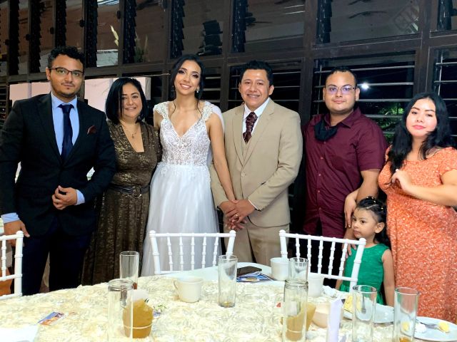 La boda de Keren Pita y Heyer Damas  en Tuxtla Gutiérrez, Chiapas 6
