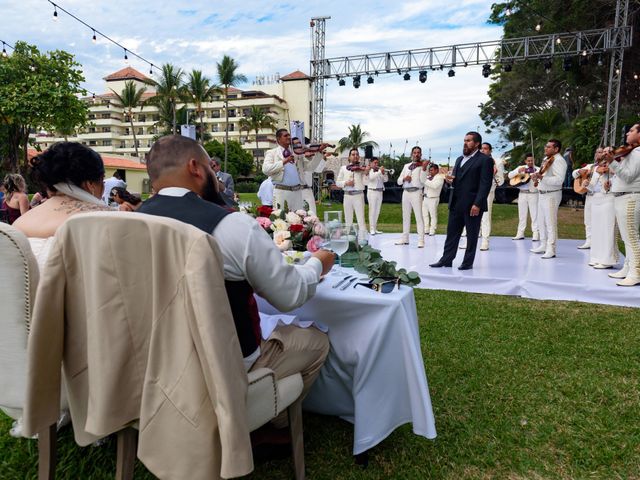 La boda de Marcos y Ivone en Puerto Vallarta, Jalisco 10