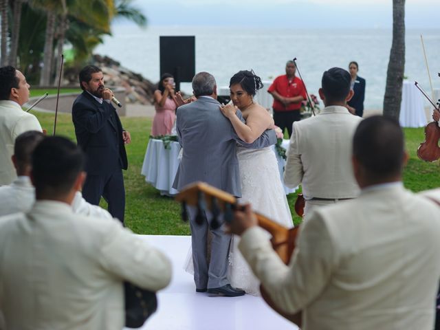 La boda de Marcos y Ivone en Puerto Vallarta, Jalisco 27