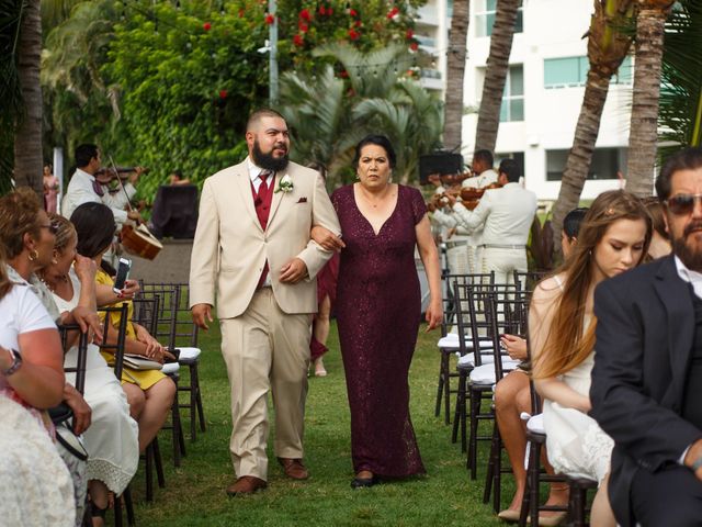 La boda de Marcos y Ivone en Puerto Vallarta, Jalisco 37