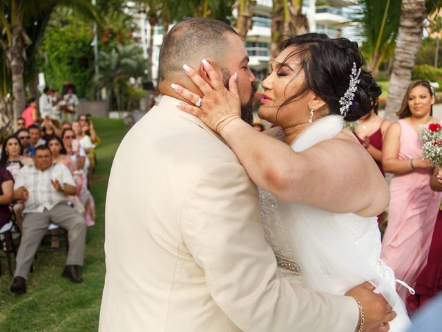 La boda de Marcos y Ivone en Puerto Vallarta, Jalisco 53