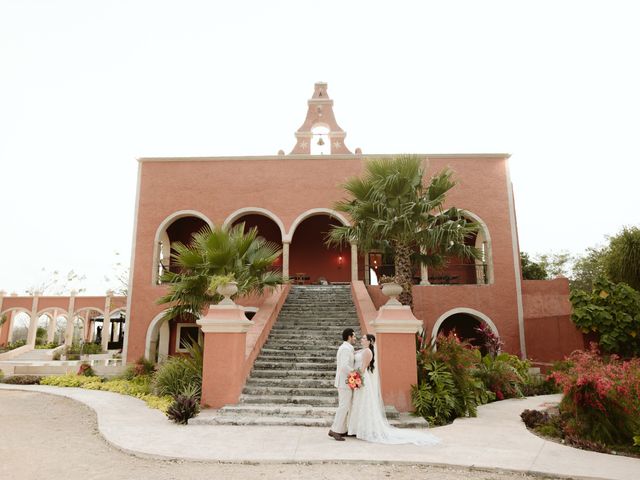 La boda de Guillermo Gerardo Salorio Ramírez y Andrea Villegas del Angel en Mérida, Yucatán 6