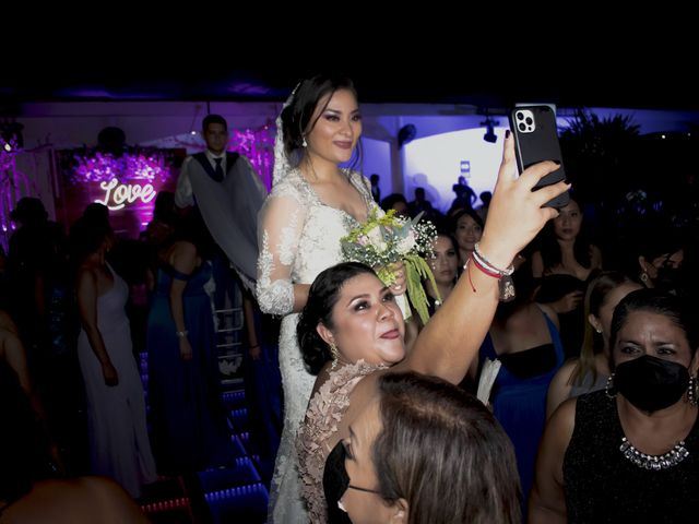 La boda de Gustavo y Adelina en Cunduacán, Tabasco 34