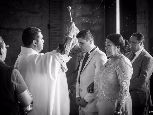 La boda de Victor y Fax en Morelia, Michoacán 25
