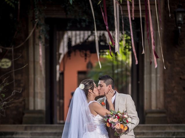La boda de Victor y Fax en Morelia, Michoacán 57