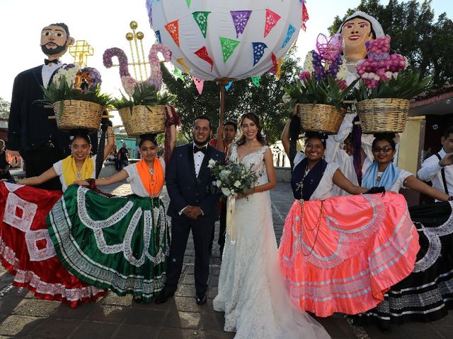 La boda de Pepe y Karen  en Oaxaca, Oaxaca 17