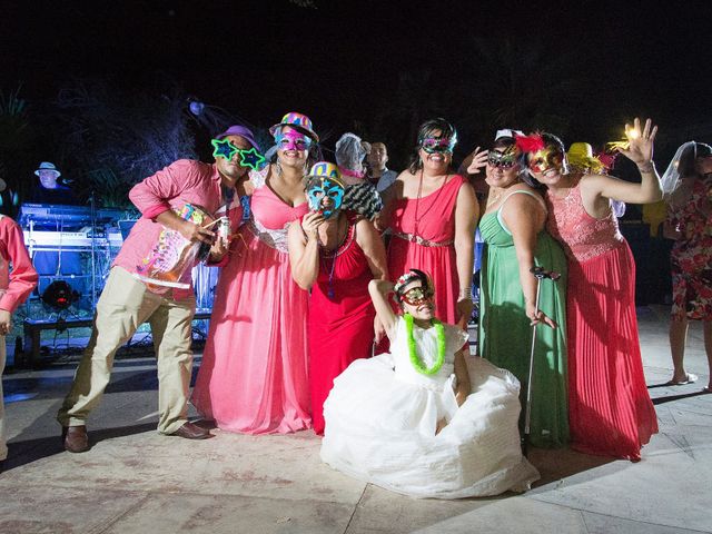La boda de José y Yessika en San José del Cabo, Baja California Sur 28