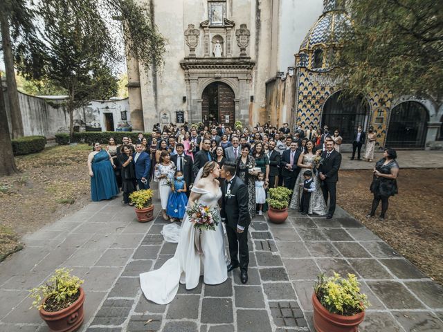 La boda de Angel y Giselle en Coyoacán, Ciudad de México 51